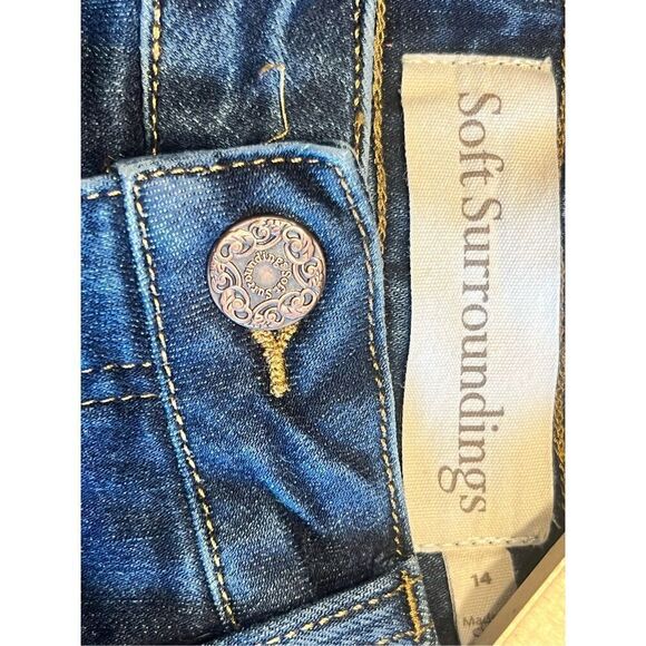 Soft Surroundings Ultimate Denim Flare Jeans Medium Wash Size 14 stretch - Picture 9 of 9